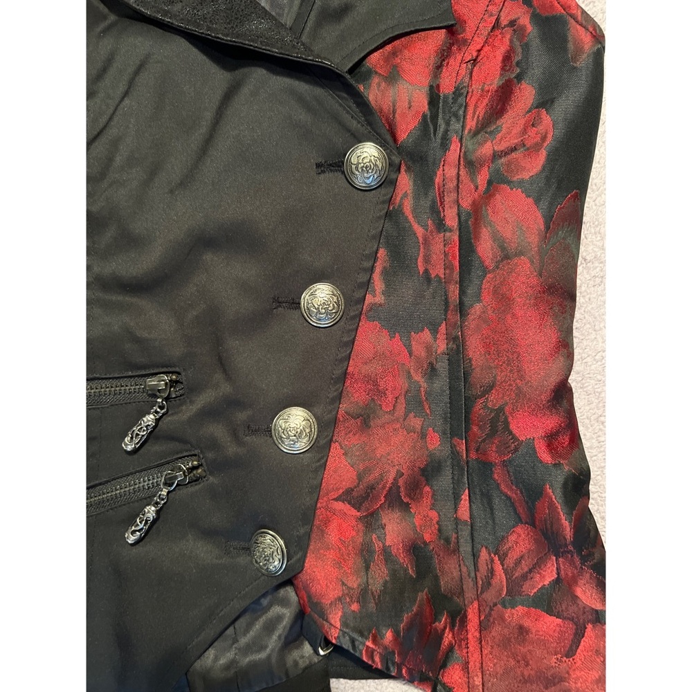 SOLD - Picture 4 of 5